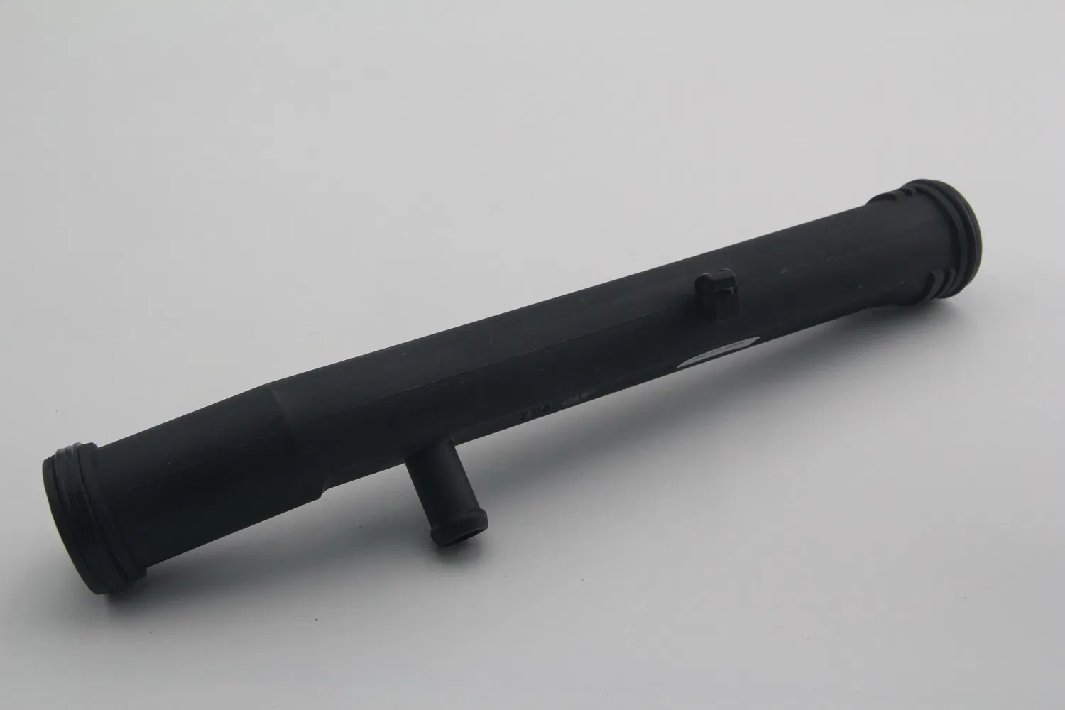 Senp 8K0 121 081ca Mangueira de expansão do líquido de arrefecimento para Audi 8K0121081ca